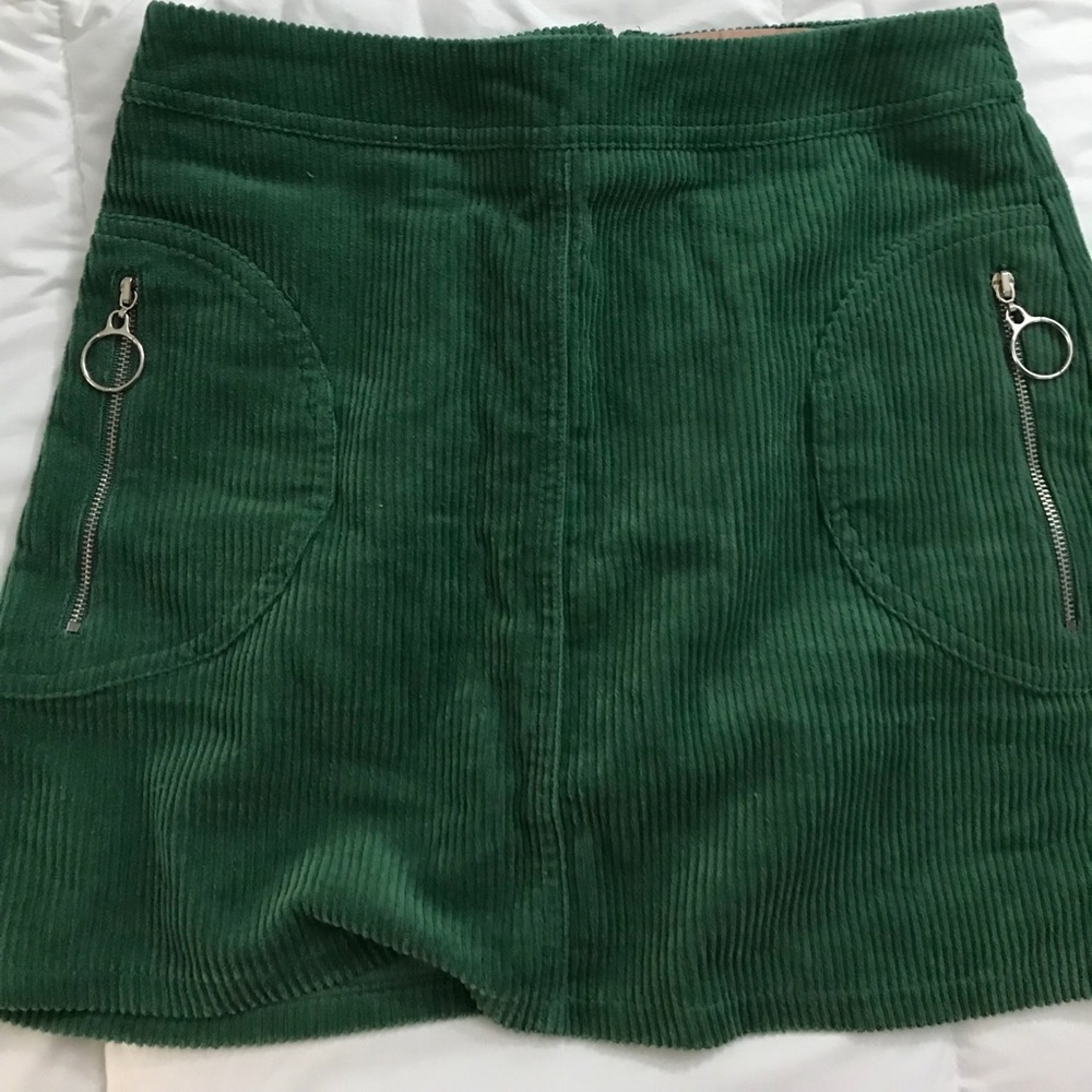 GREEN CORDUROY SKIRT